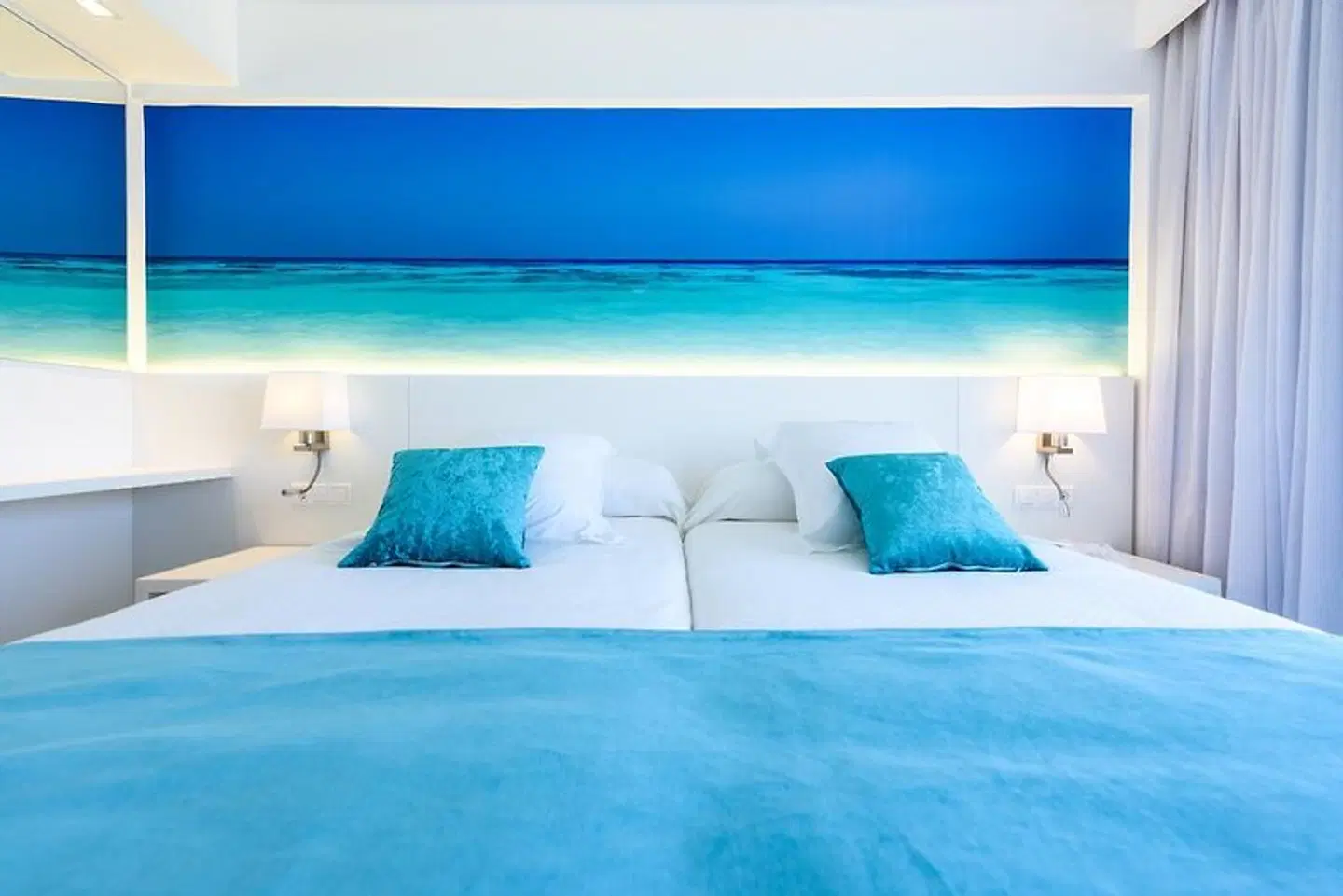 Plaza Santa Ponsa Boutique HEALTH_BEAUTY