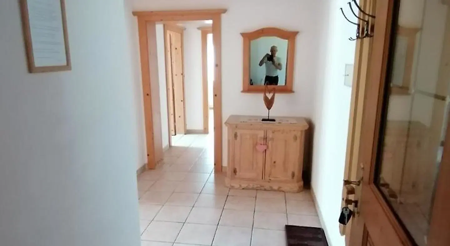 Gruber ROOM_EXAMPLE