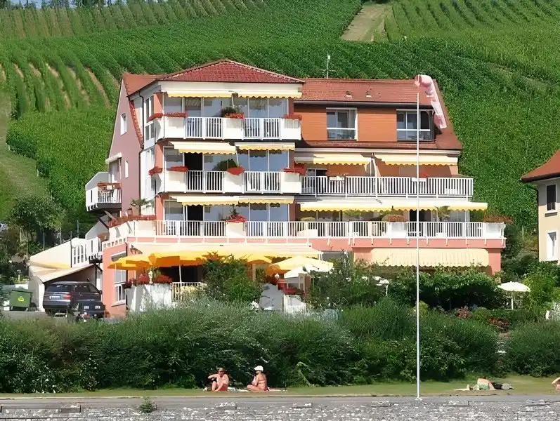 Seehotel OFF – Hotelfoto