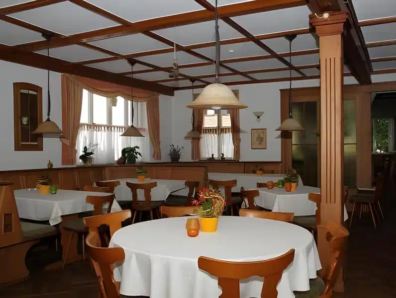 Schwarzwälder Hof – Hotelfoto