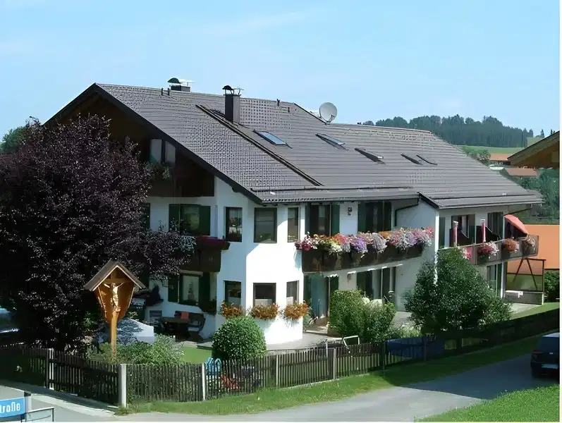 Alpina – Hotelfoto