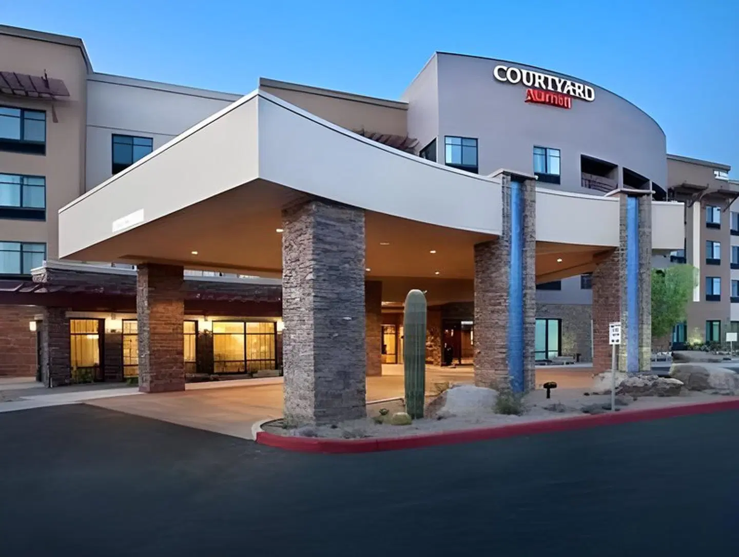Courtyard by Marriott Scottsdale Salt River EXTERIOR