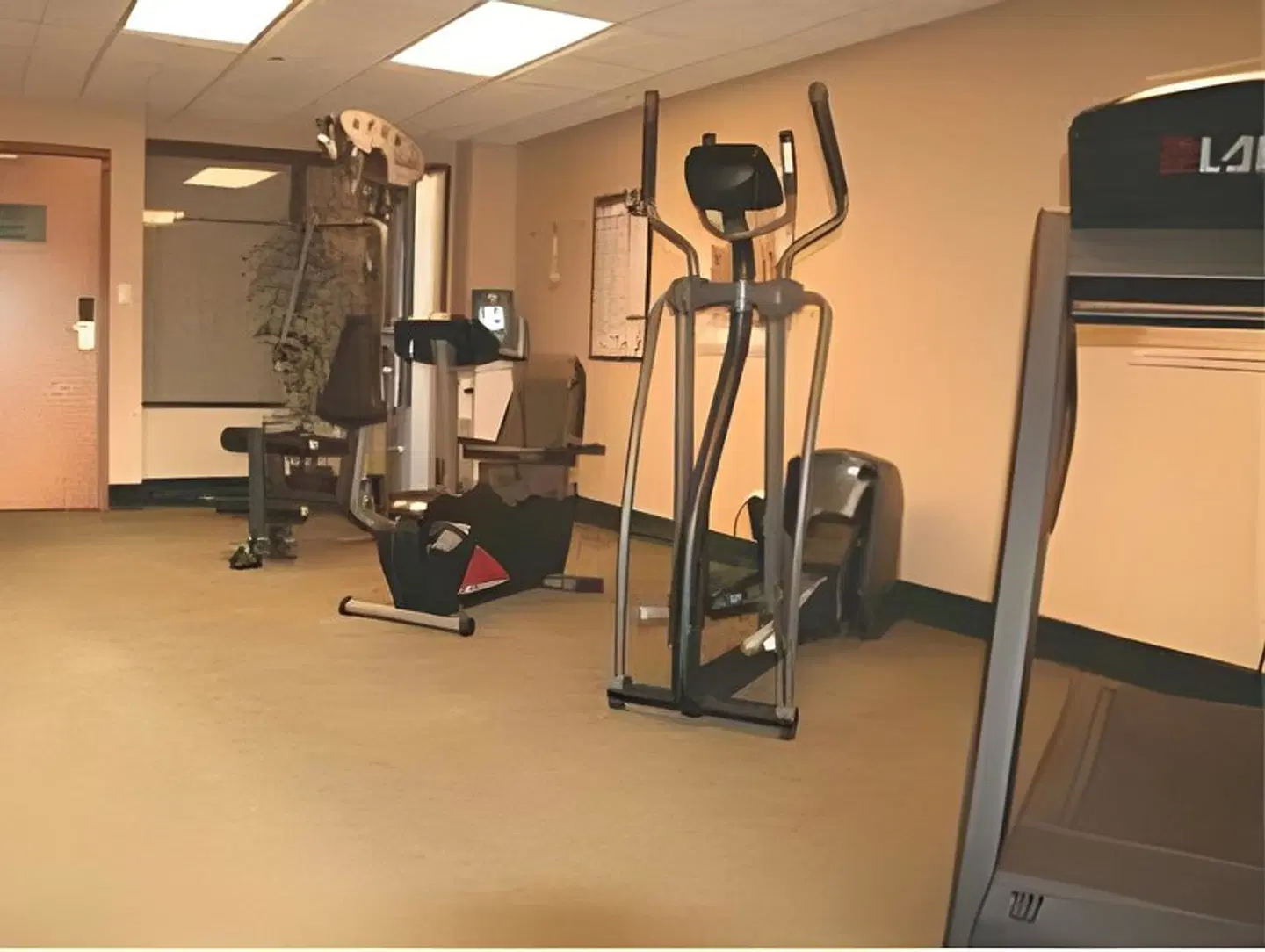 Hampton Inn Newport News-Yorktown SPORTS_AND_LEISURE