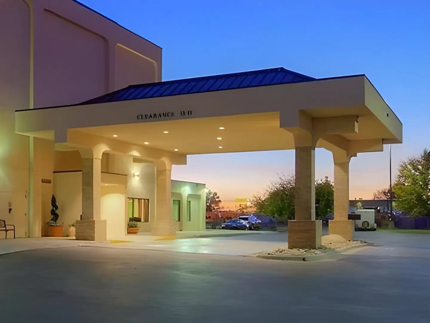 Hampton Inn Billings EXTERIOR