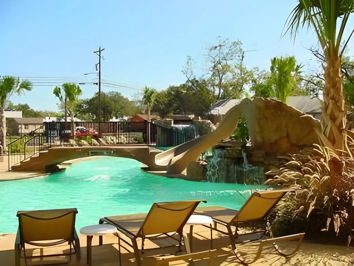 Holiday Inn Express & Suites Fredericksburg by IHG OUTDOOR_POOL
