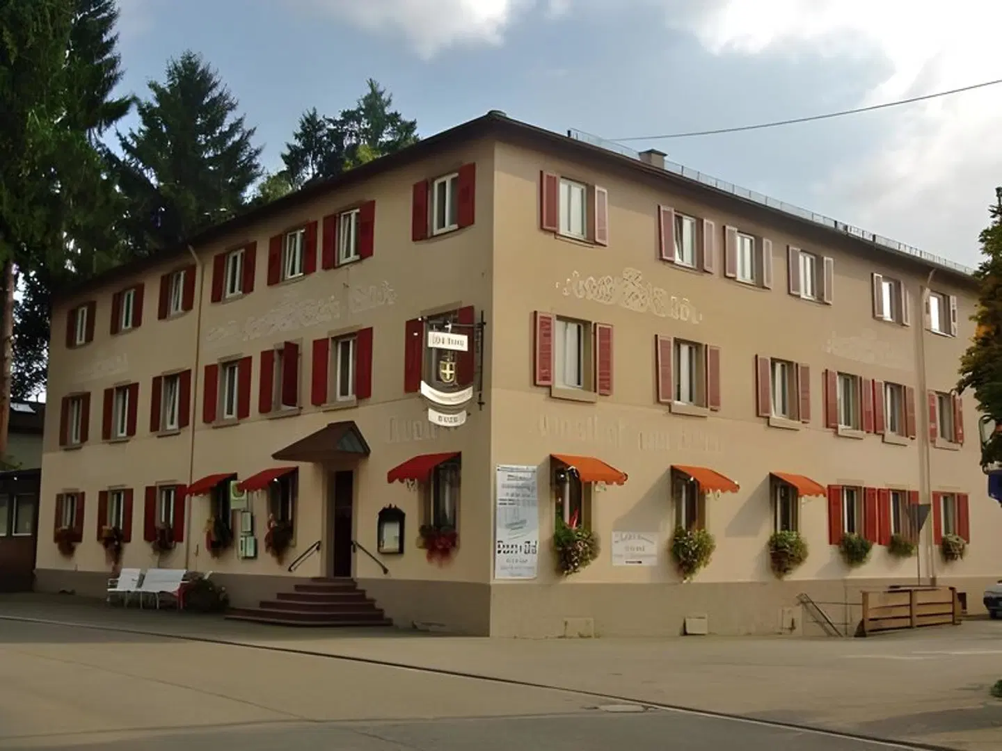 Zum Kreuz EXTERIOR