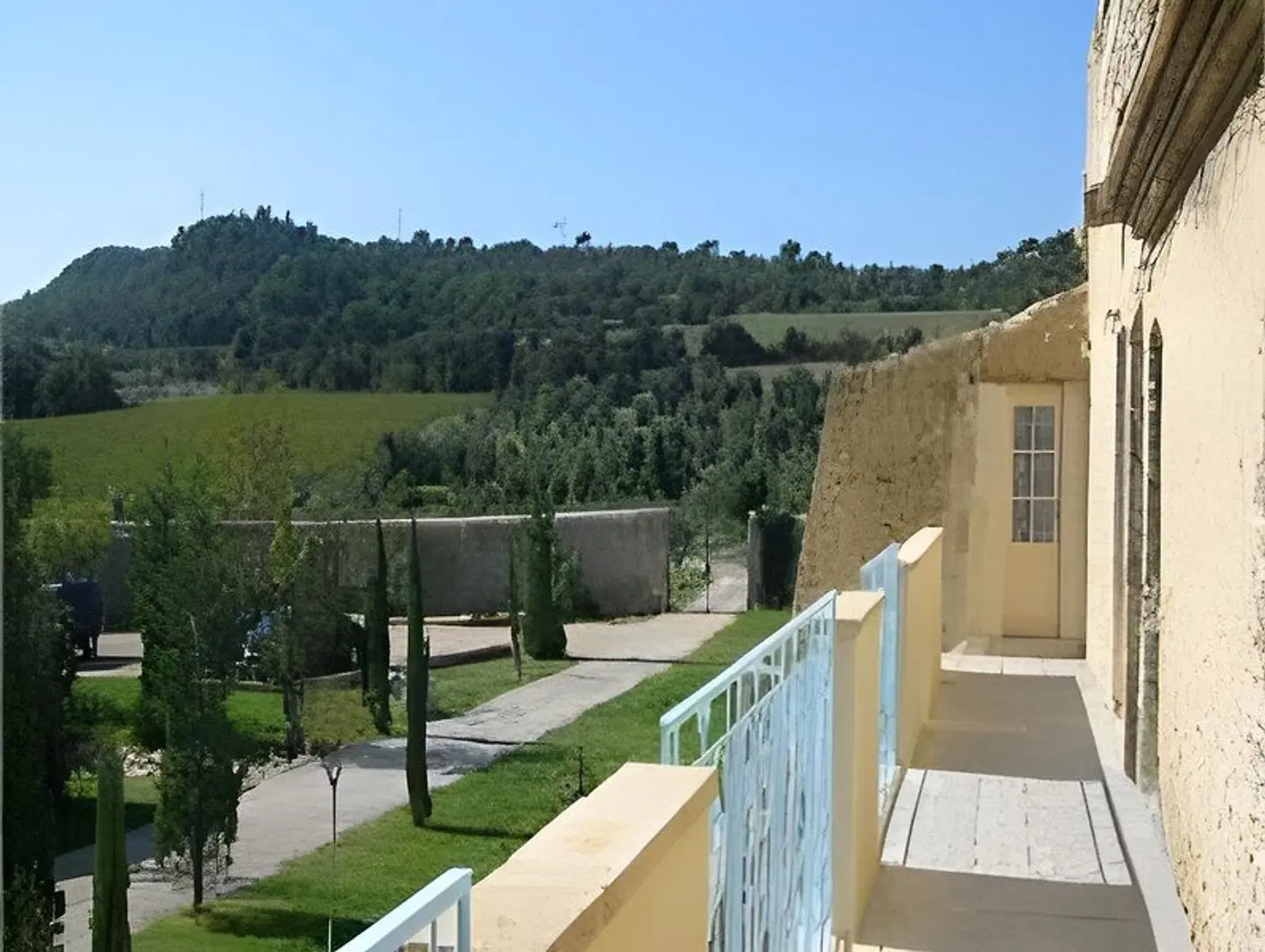 Domaine Des Escaunes Terrasse