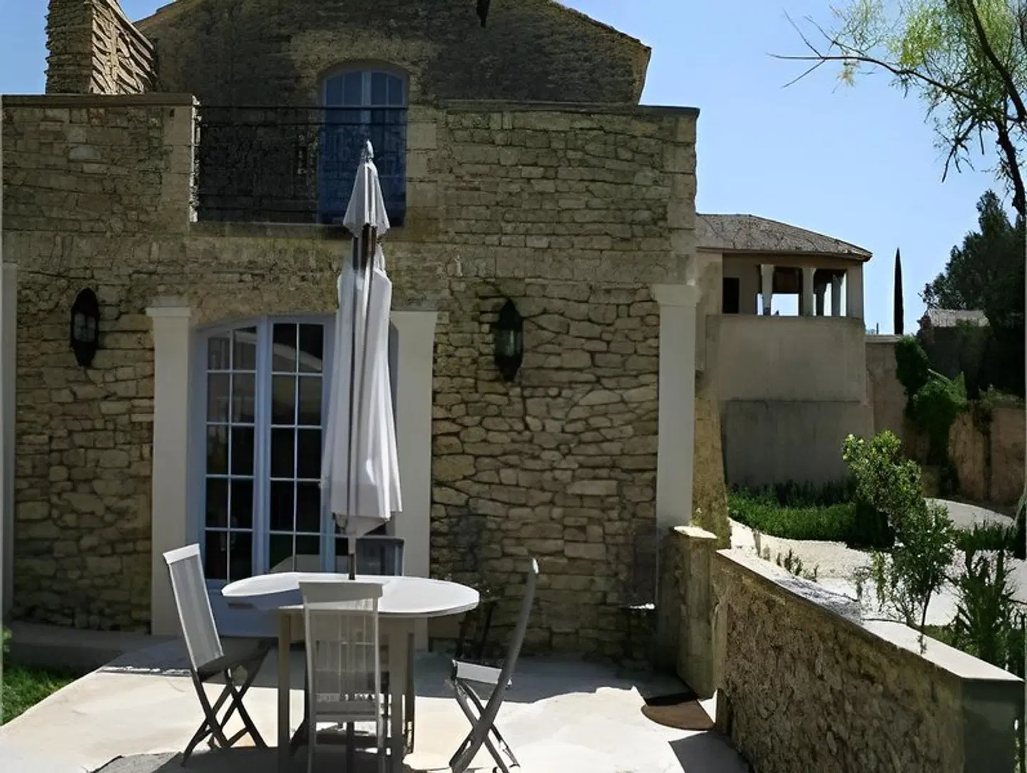 Domaine Des Escaunes Terrasse