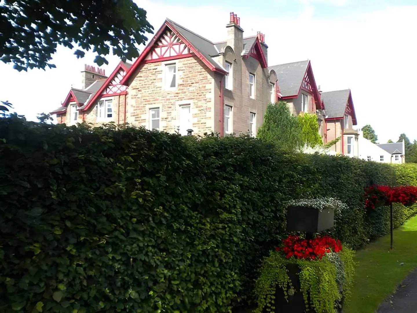 Glenesk EXTERIOR