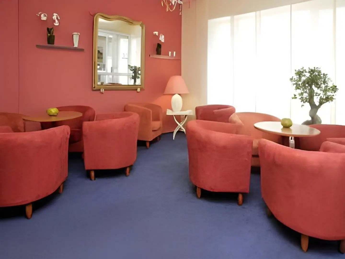 Europa LOUNGE_LOBBY