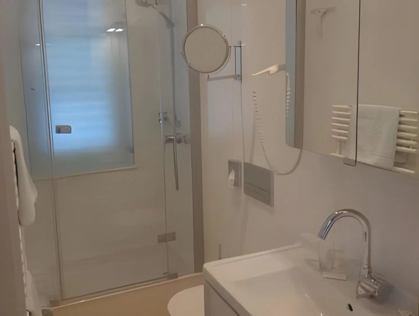 Häuserl Im Wald Badezimmer