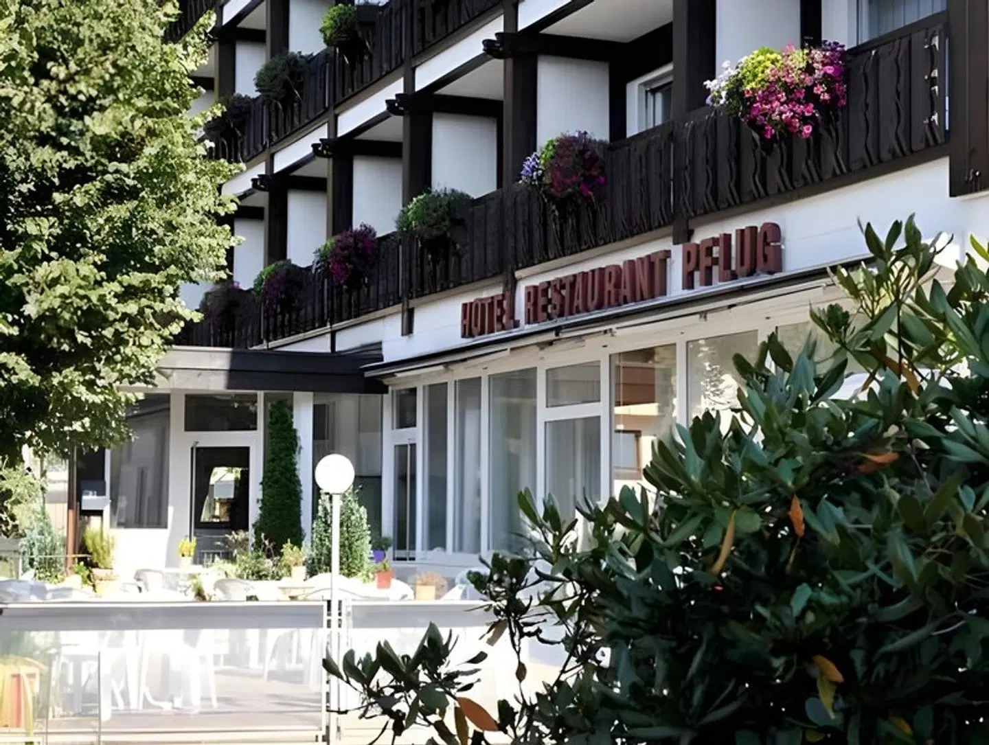 Pflug EXTERIOR