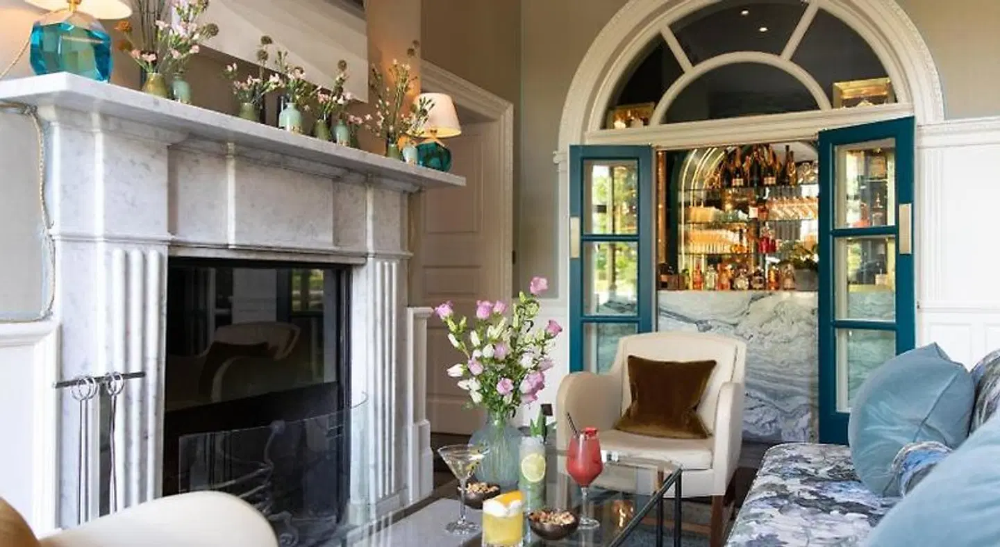 The Grove LOUNGE_LOBBY