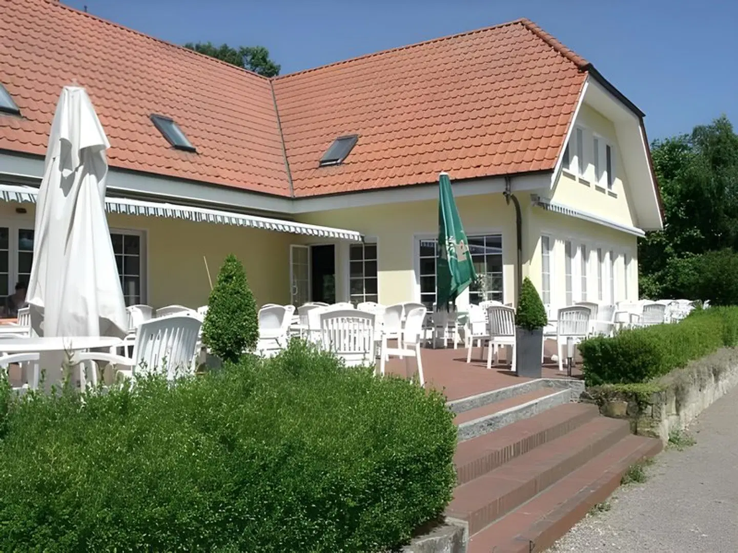 Golfhotel Wagenfeld Terrasse