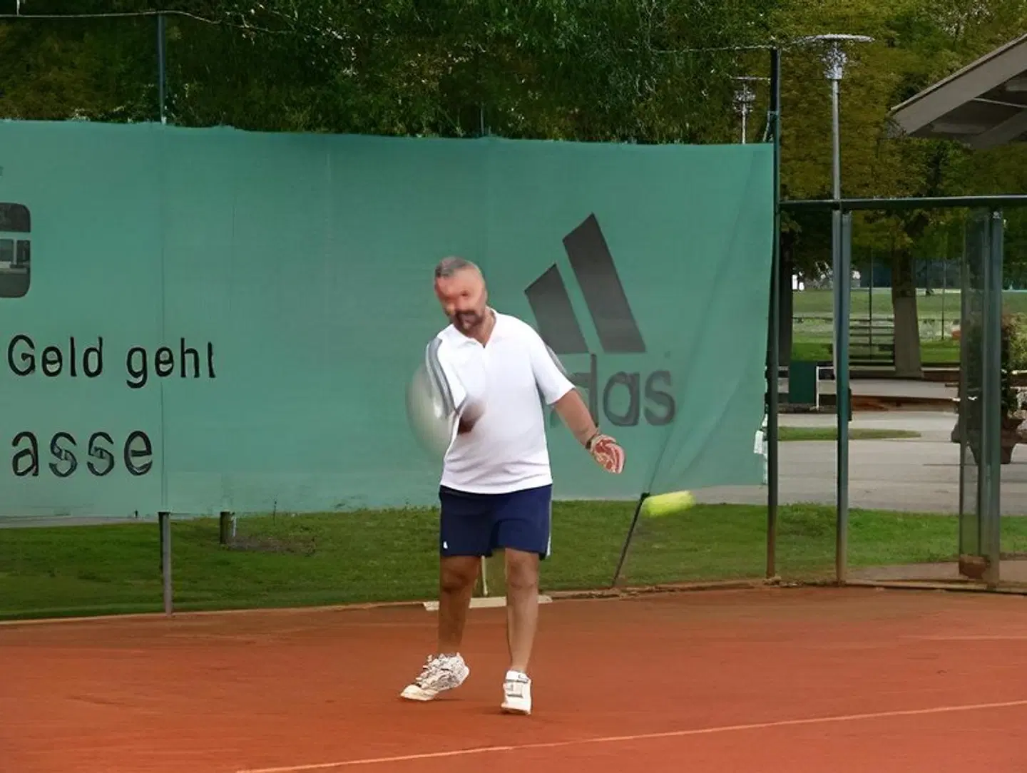 Chrysantihof SPORTS_AND_LEISURE