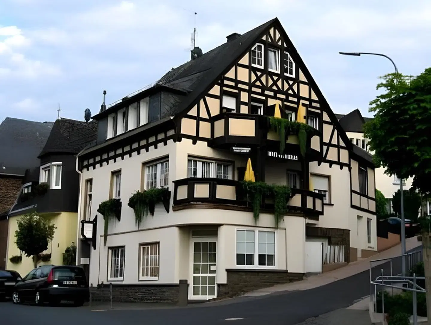 Haus von Hoegen EXTERIOR