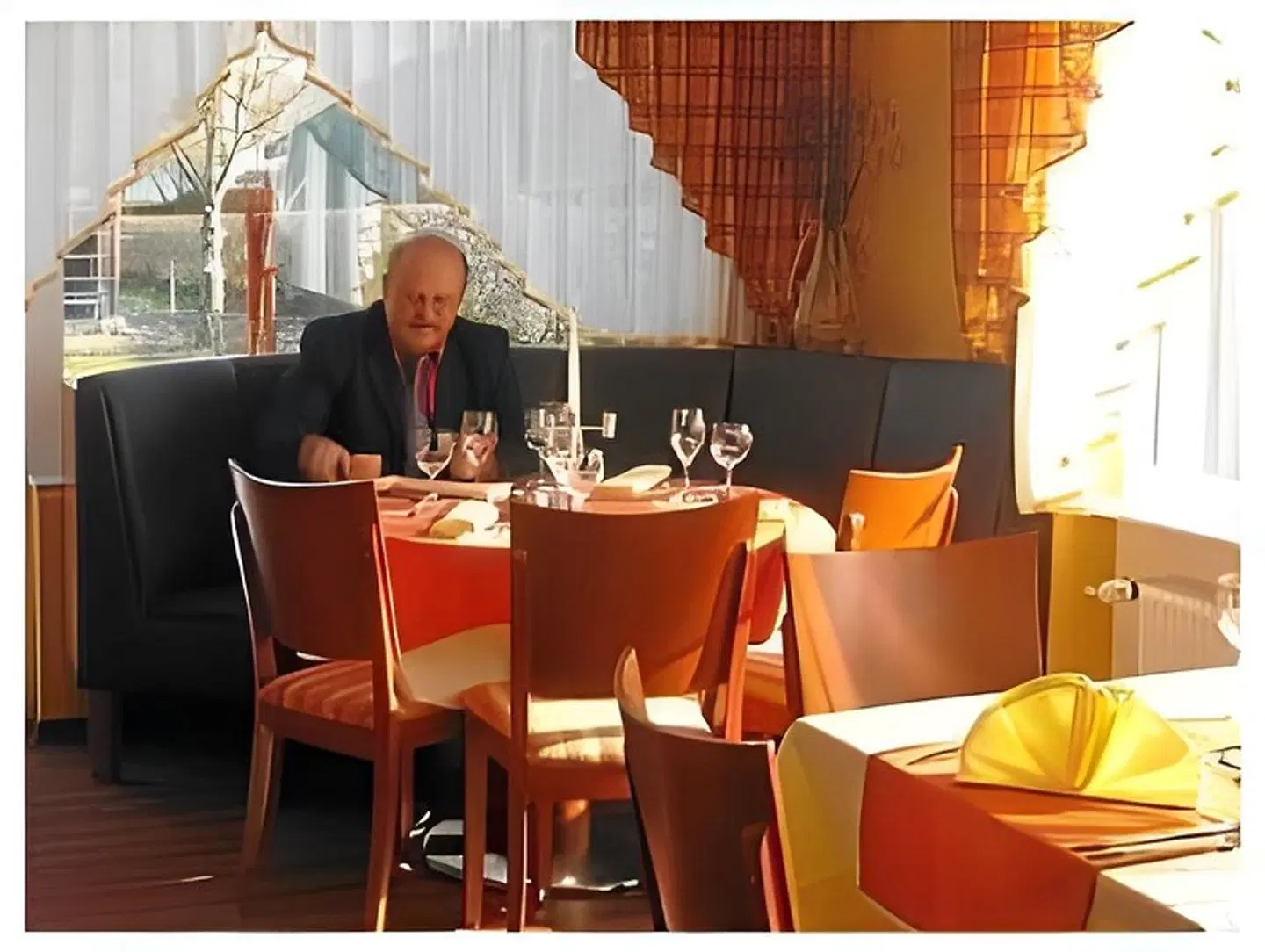 Axion Restaurant