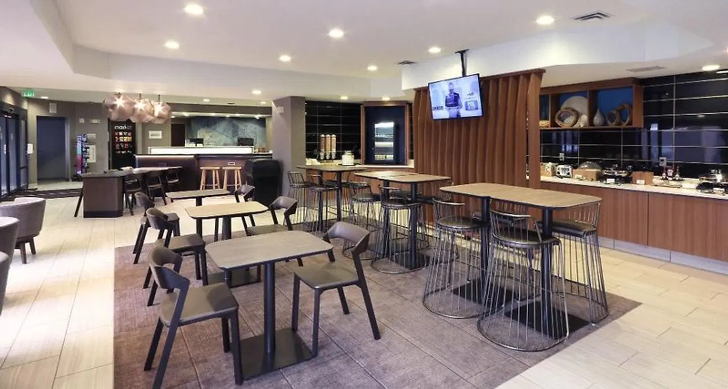 SpringHill Suites by Marriott Minneapolis Eden Prairie Bar