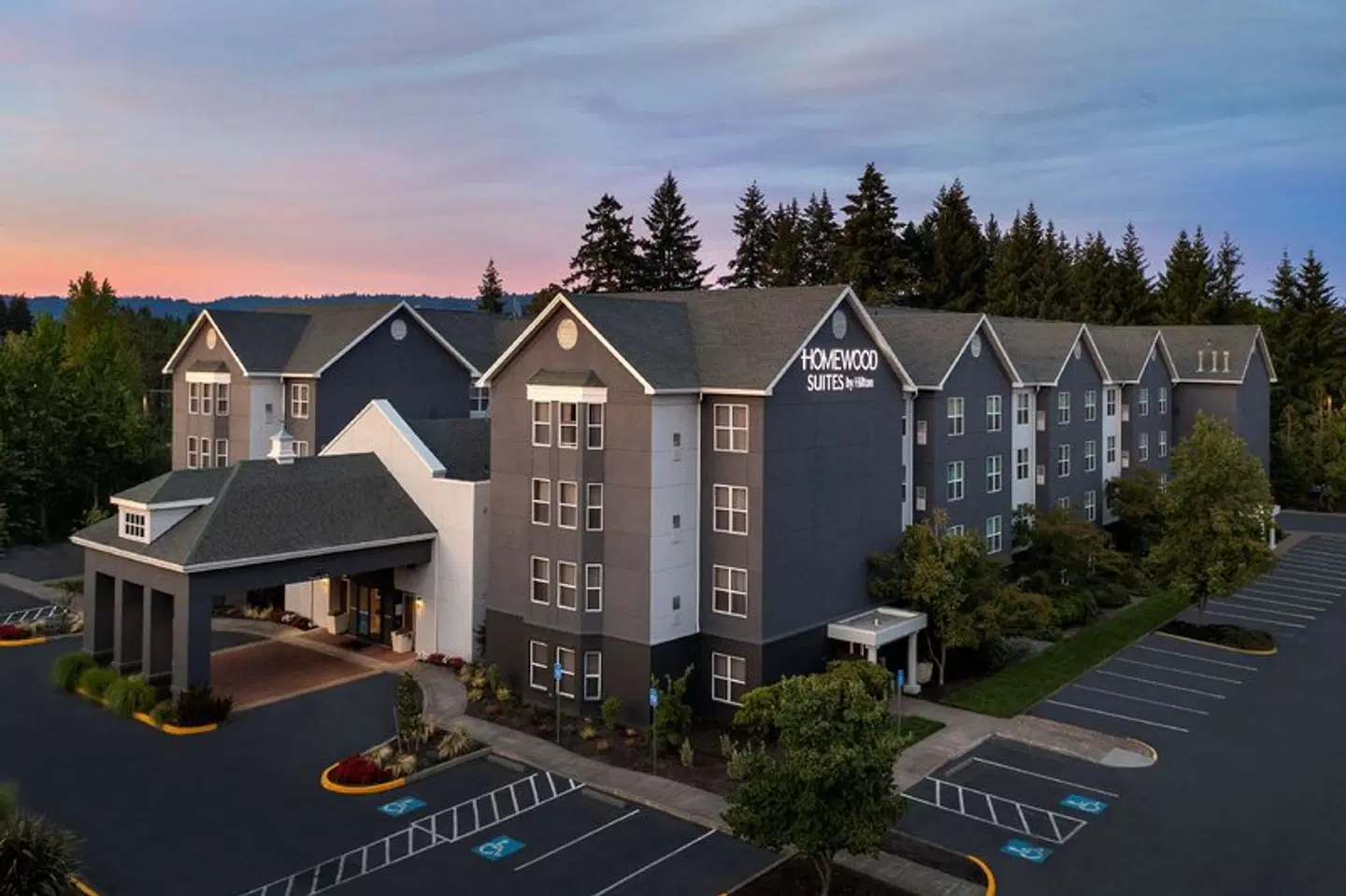 Homewood Suites by Hilton Hillsboro/Beaverton EXTERIOR