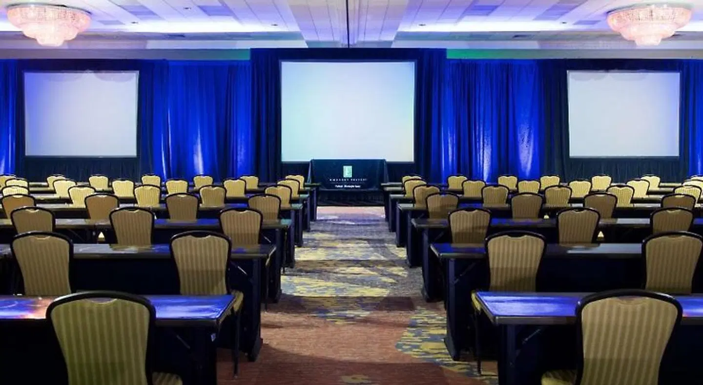 Embassy Suites by Hilton Portland Washington Square Konferenz