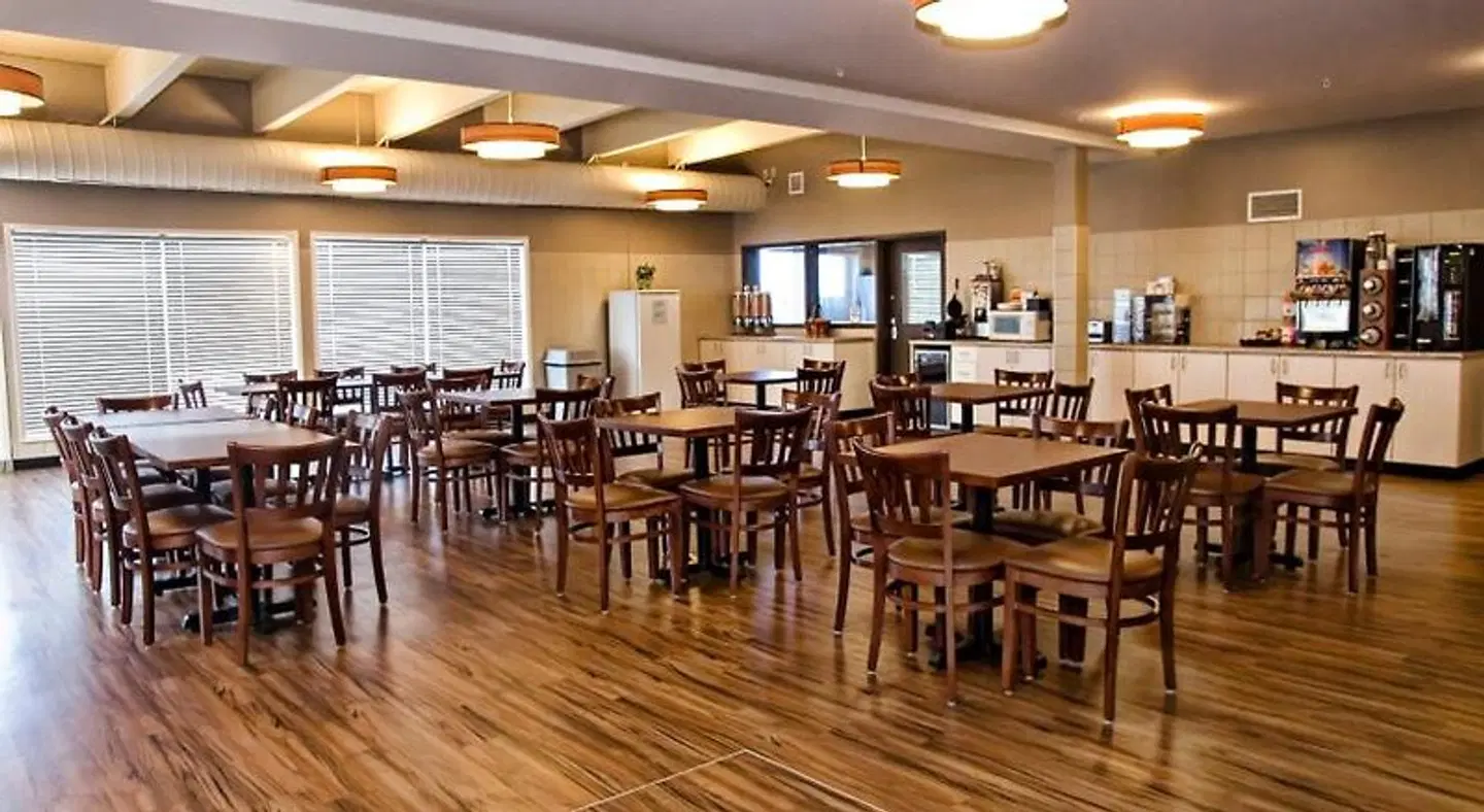 Lakeview Inn & Suites Brandon Restaurant