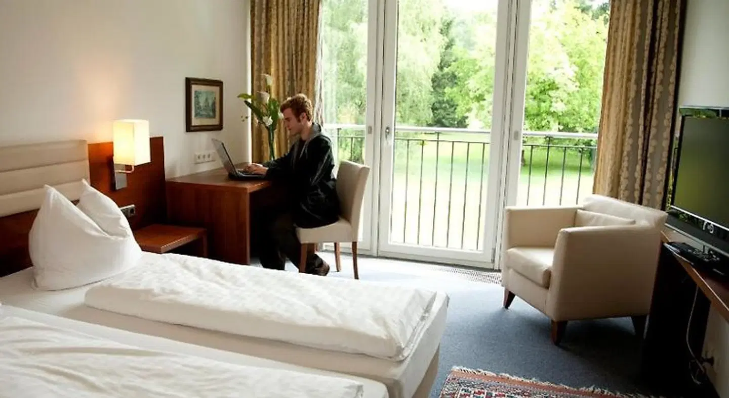 Hotel Alhartinger Hof ROOM_EXAMPLE