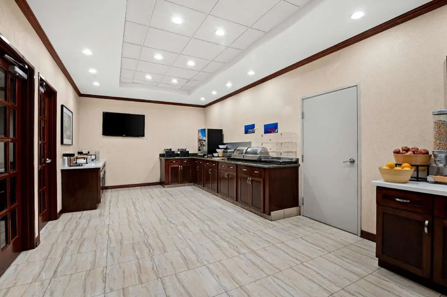 Best Western Ontario Mills Mall ROOM_EXAMPLE