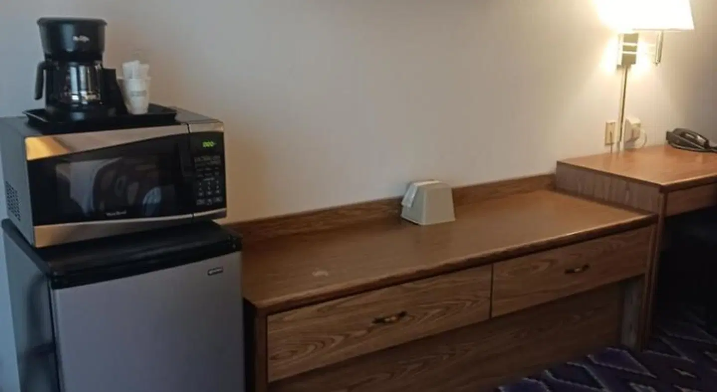 Super 8 by Wyndham Las Vegas ROOM_EXAMPLE