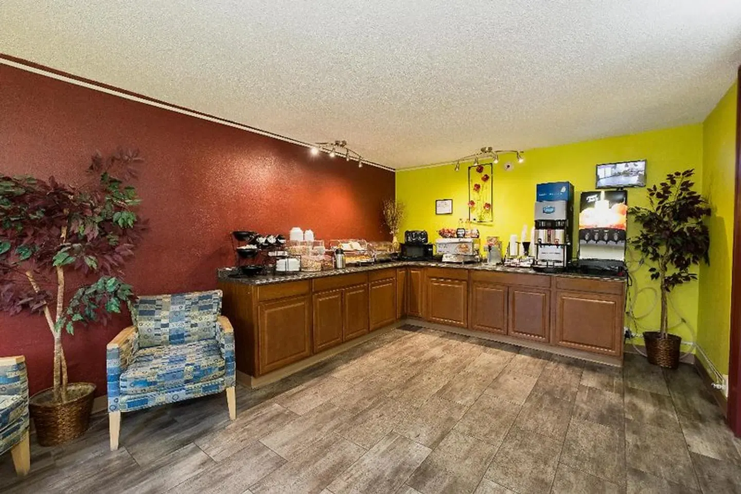 Red Roof Inn Walterboro LOUNGE_LOBBY