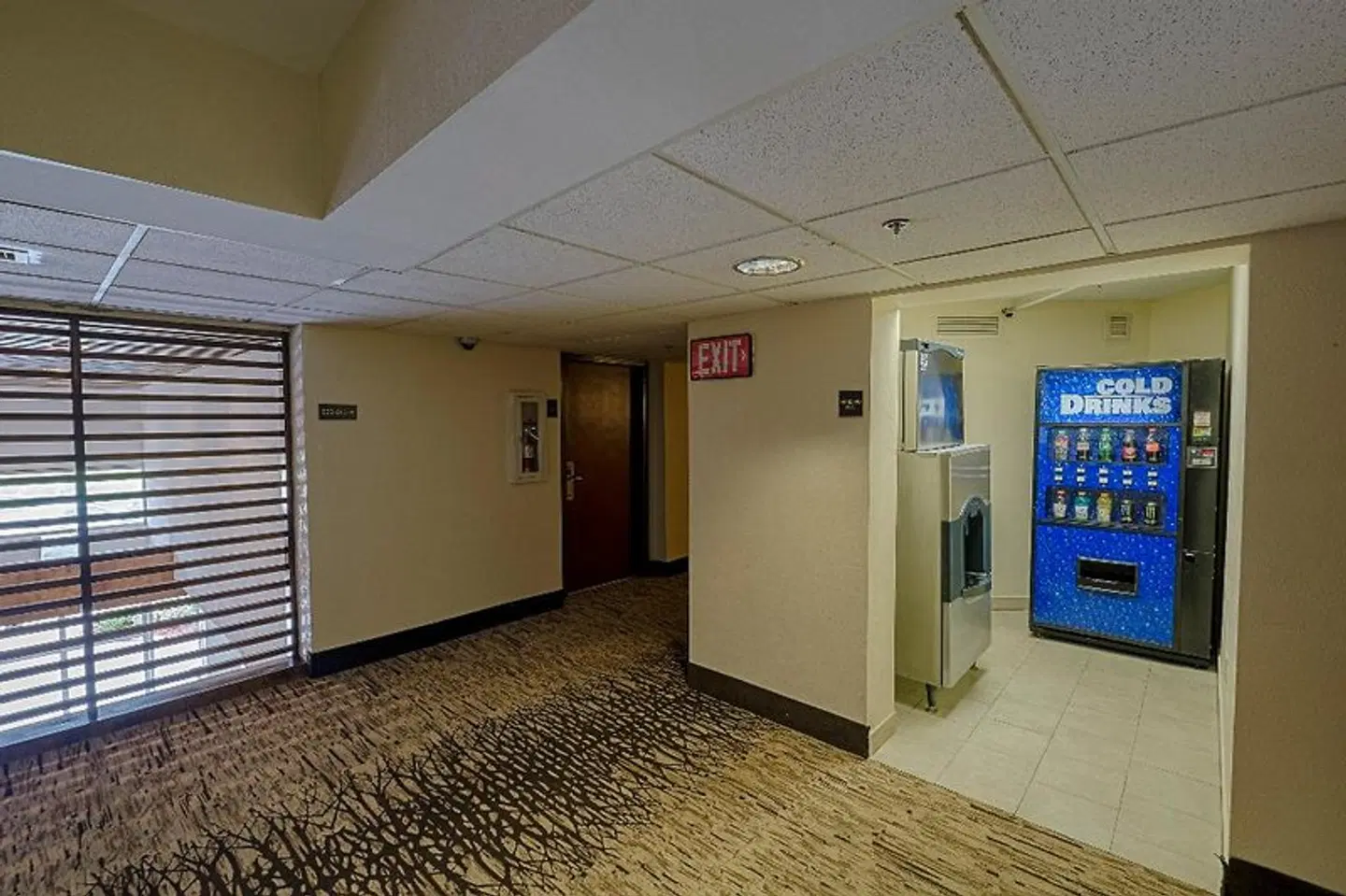 Red Roof Inn Houston Energy Corridor LOUNGE_LOBBY
