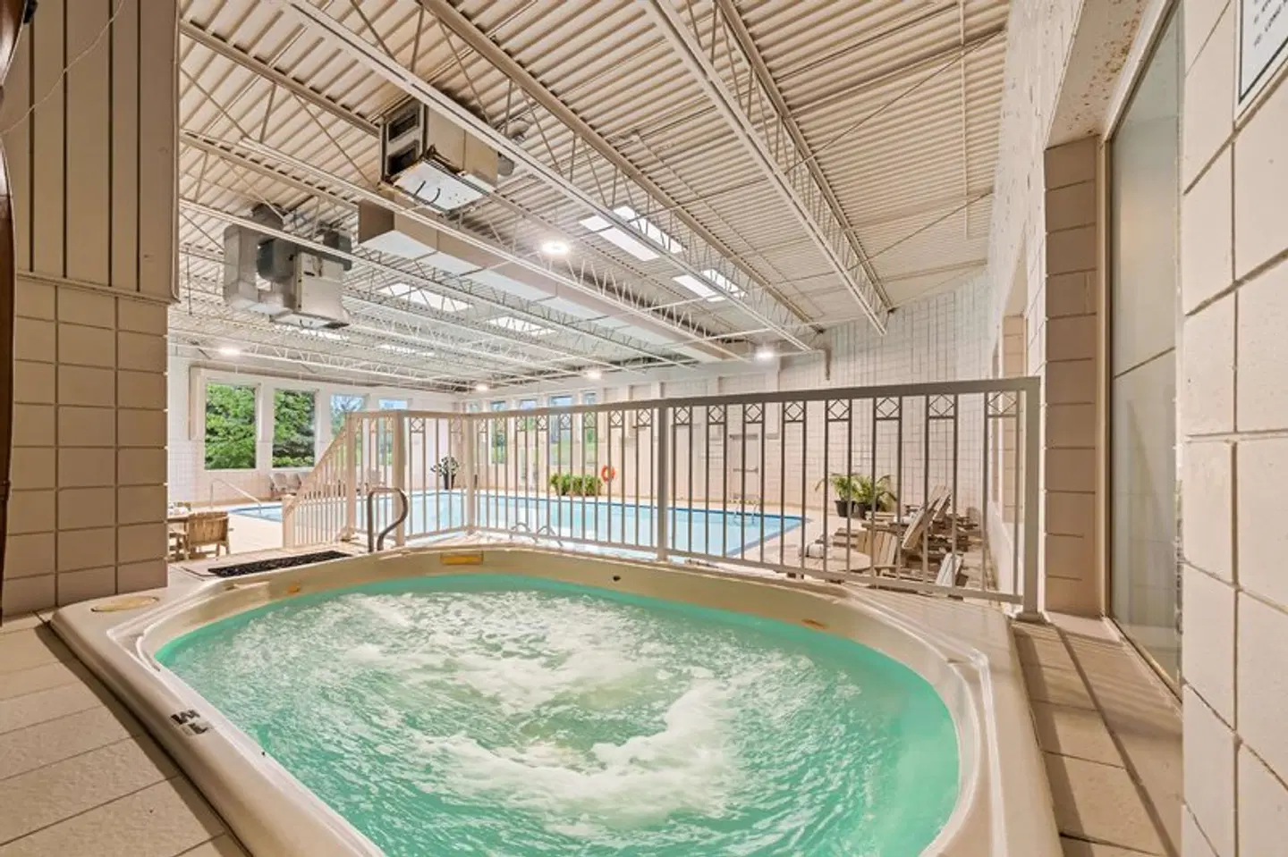 Best Western Plus Mariposa Inn & Conference Centre Hallenbad
