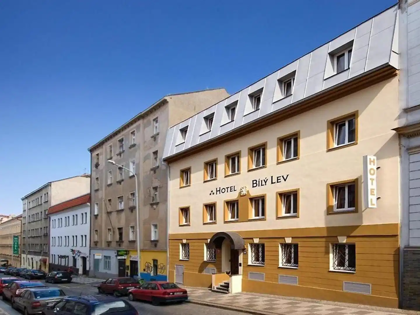 Hotel White Lion Aussenansicht