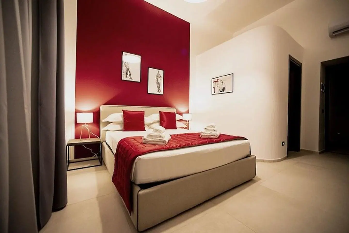 Bespoke Luxury Suites and Apartments ROOM_EXAMPLE