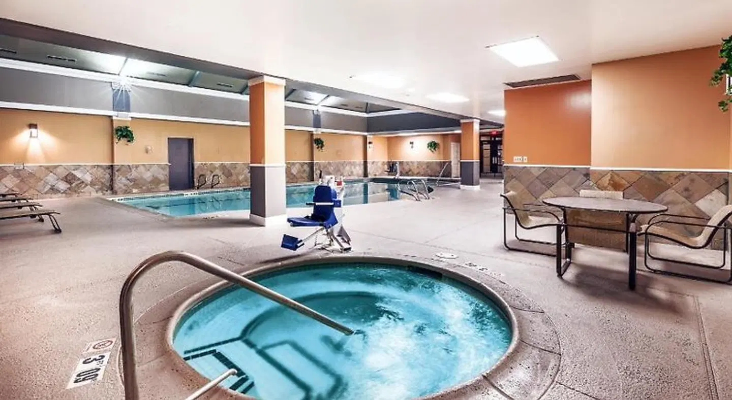 DoubleTree by Hilton Tulsa Downtown HEALTH_BEAUTY