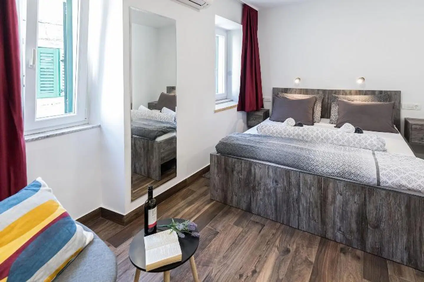 Apinelo Port Rooms ROOM_EXAMPLE