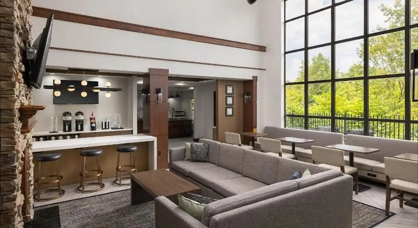 Staybridge Suites Bentonville - Rogers by IHG LOUNGE_LOBBY