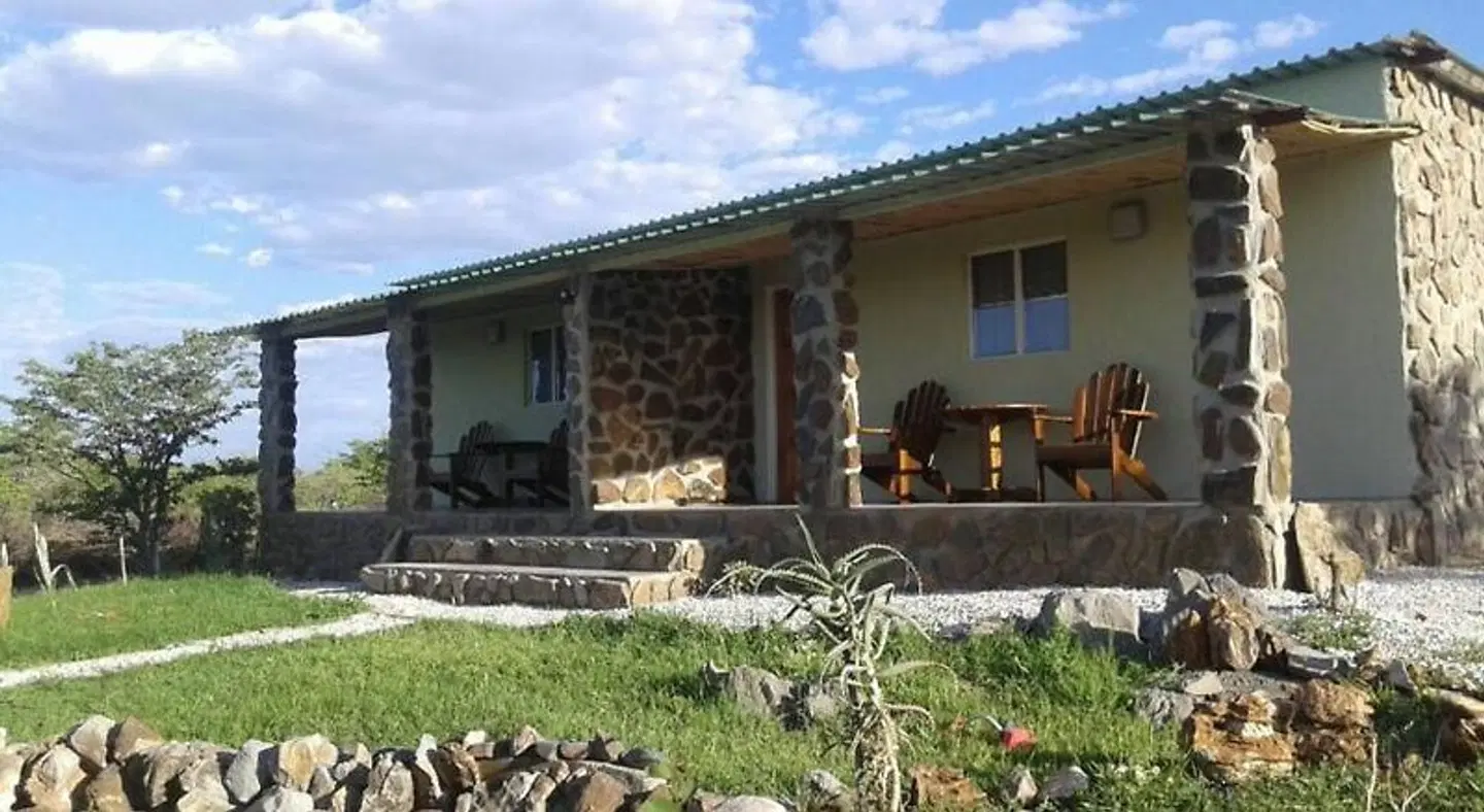 Mondjila Safari Camp Terrasse