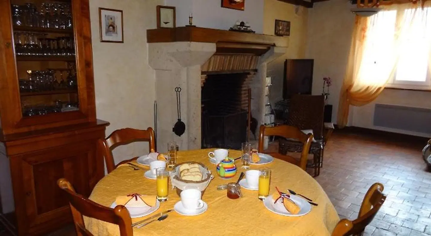 Le Clos Elisa Restaurant