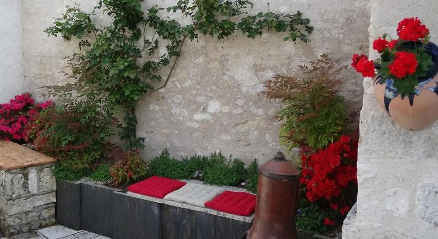 Le Clos Elisa EXTERIOR