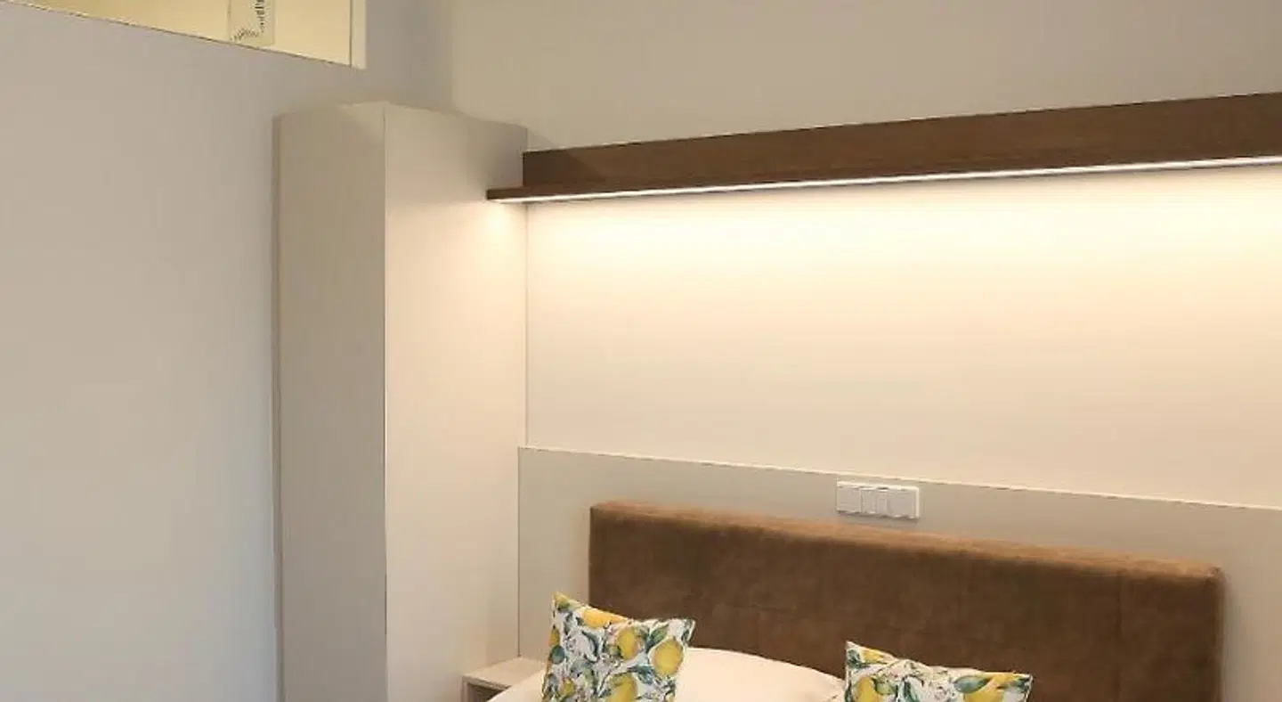 23-hotel ROOM_EXAMPLE