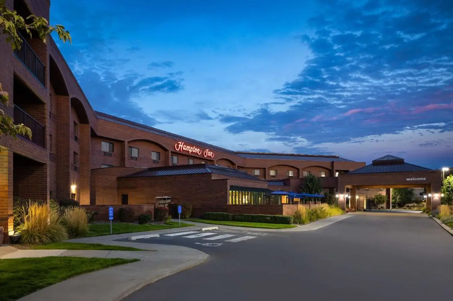 Hampton Inn Richland-Tri Cities EXTERIOR