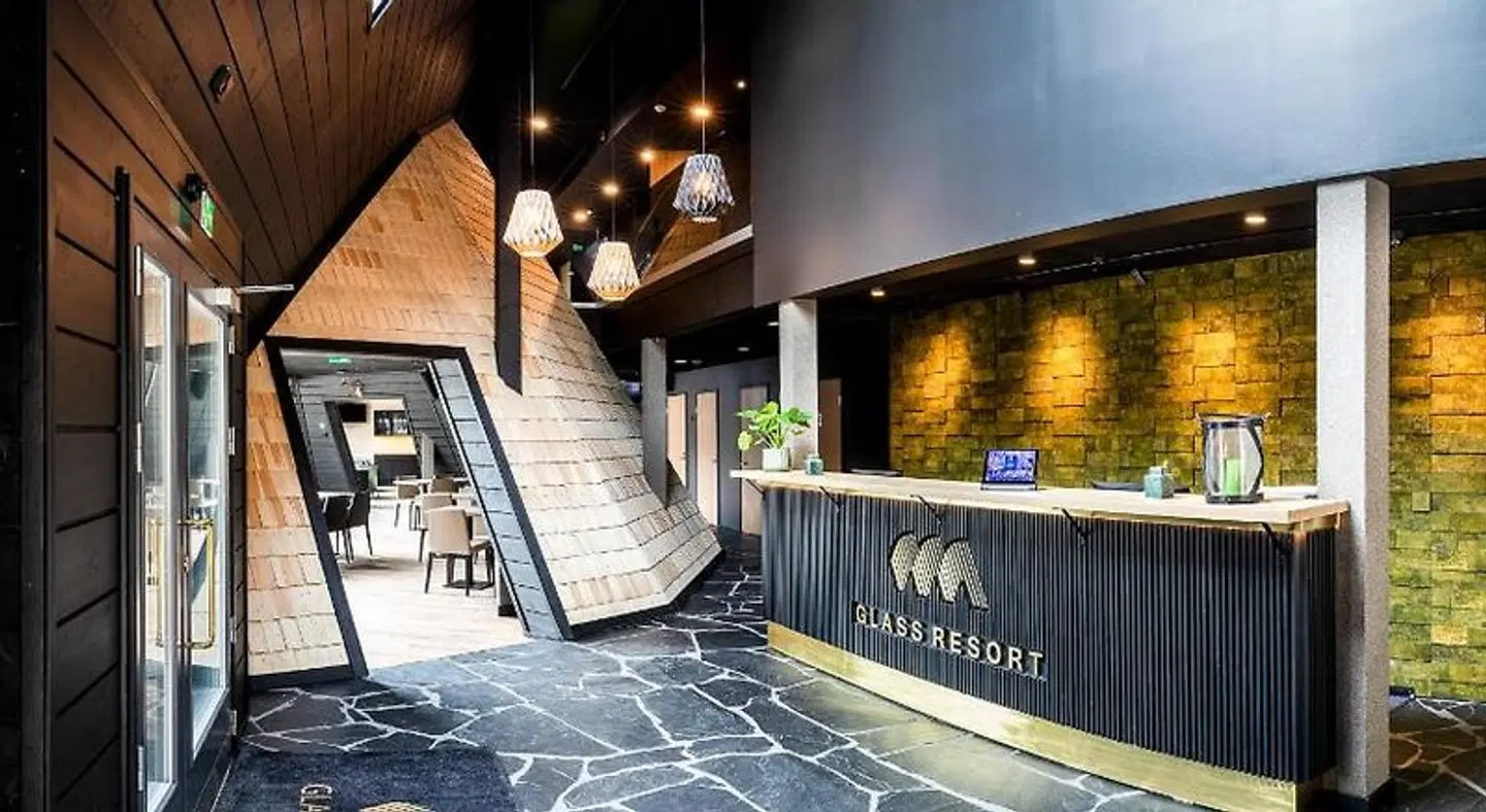 Glass Resort LOUNGE_LOBBY