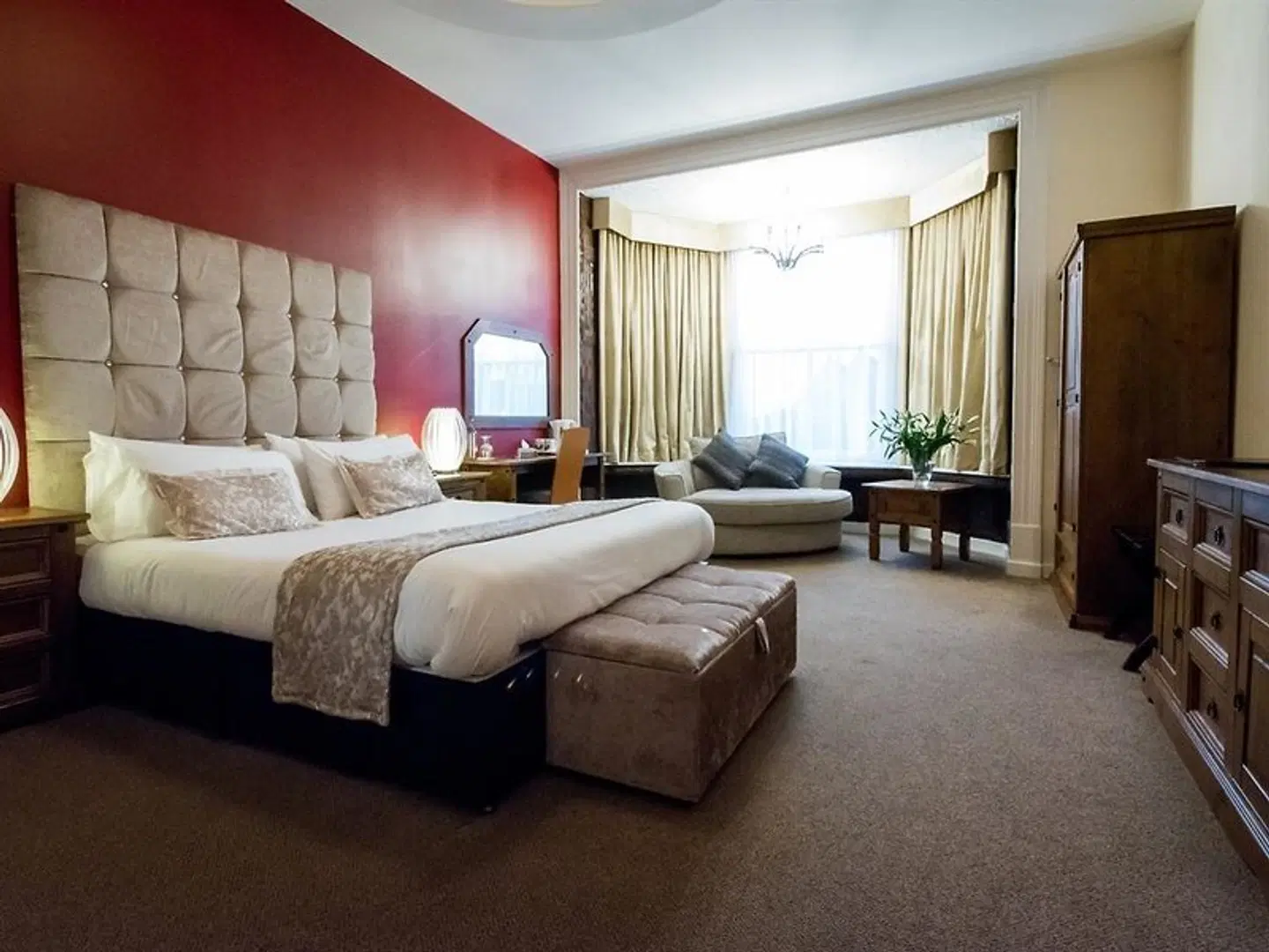 The Pearl Hotel ROOM_EXAMPLE