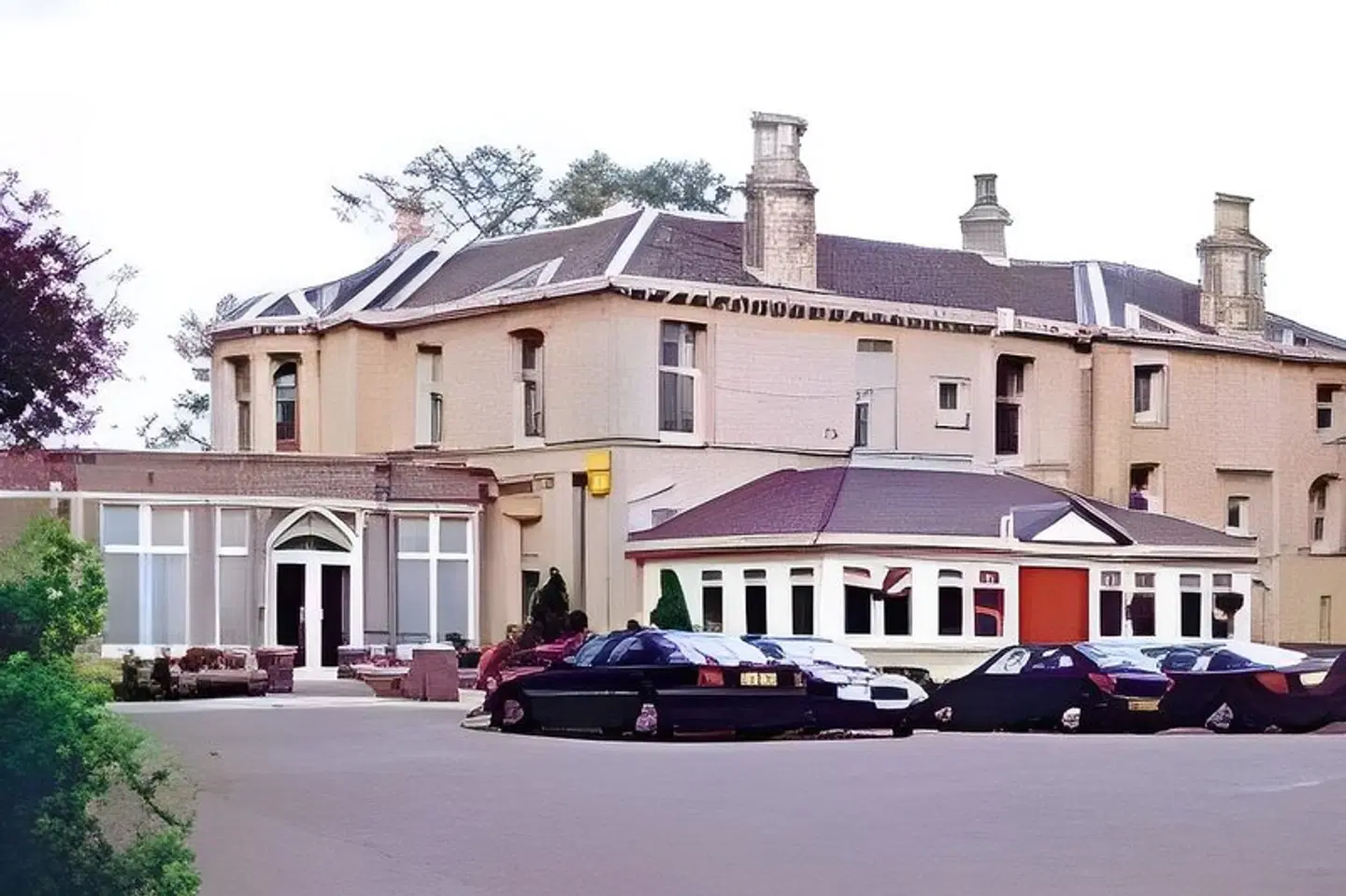 The Grange Manor EXTERIOR
