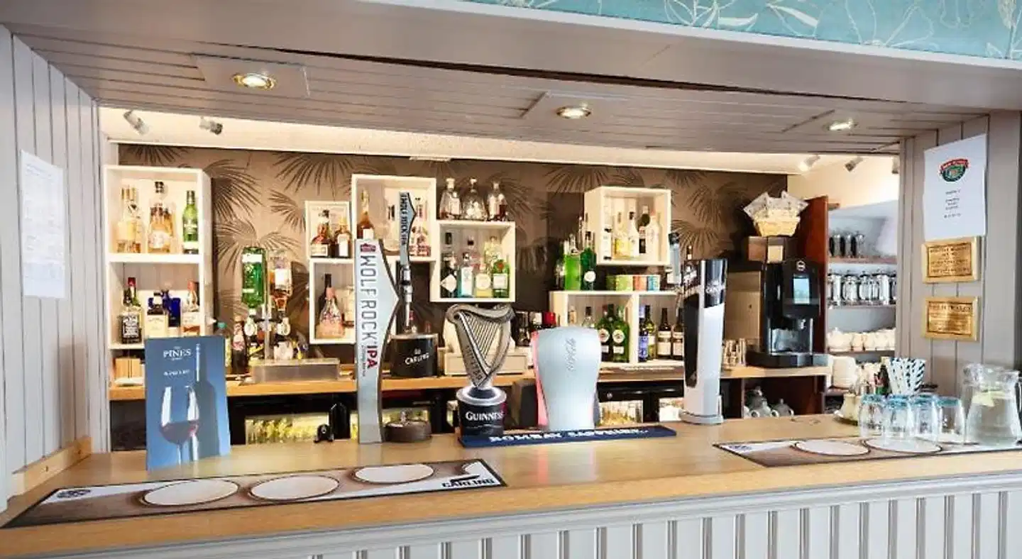 The Pines Hotel Bar