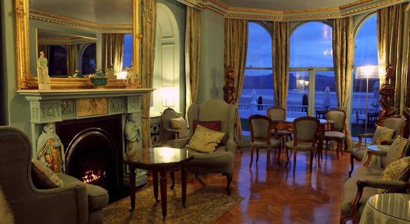Portmeirion Village & Castell Deudraeth ROOM_EXAMPLE