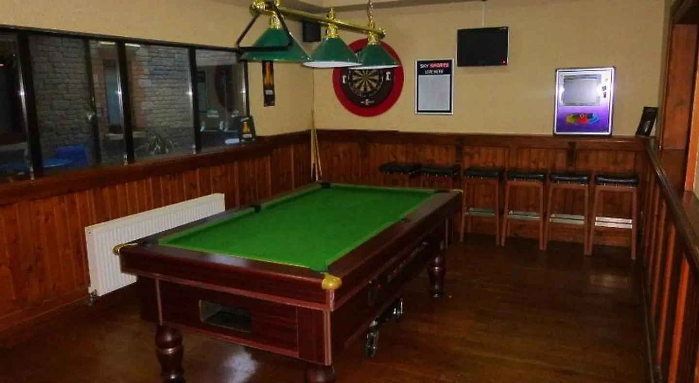 The Schooner Tavern SPORTS_AND_LEISURE