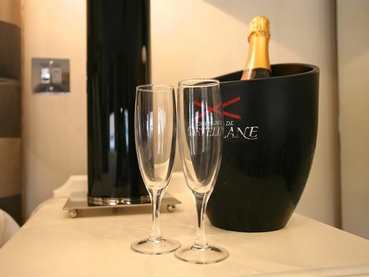 The White Hart HEALTH_BEAUTY