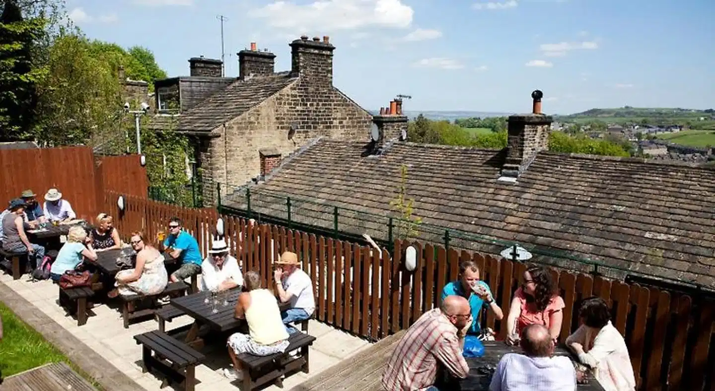 The Fleece Inn Sport und Entertainment