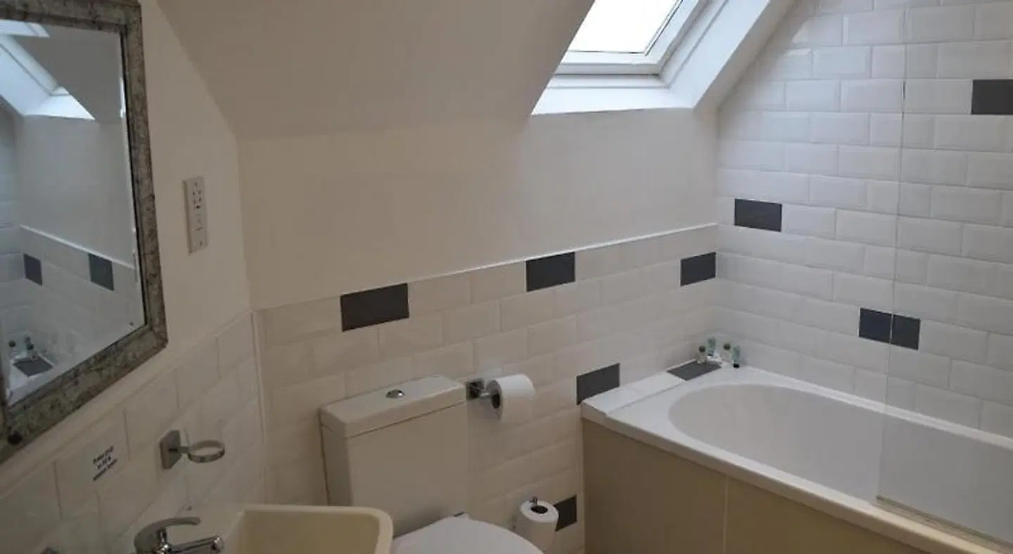 Three Horseshoes Inn Badezimmer